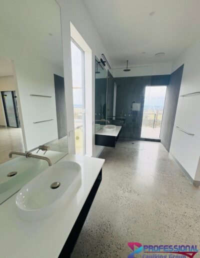Bathroom Caulking & Sealing Melbourne